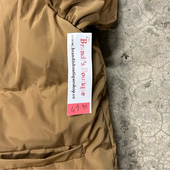 NWT Bucket List Womens Medium Ruffle SLEEVE DOWN VEST | CAMEL/Brown - Picture 6 of 6